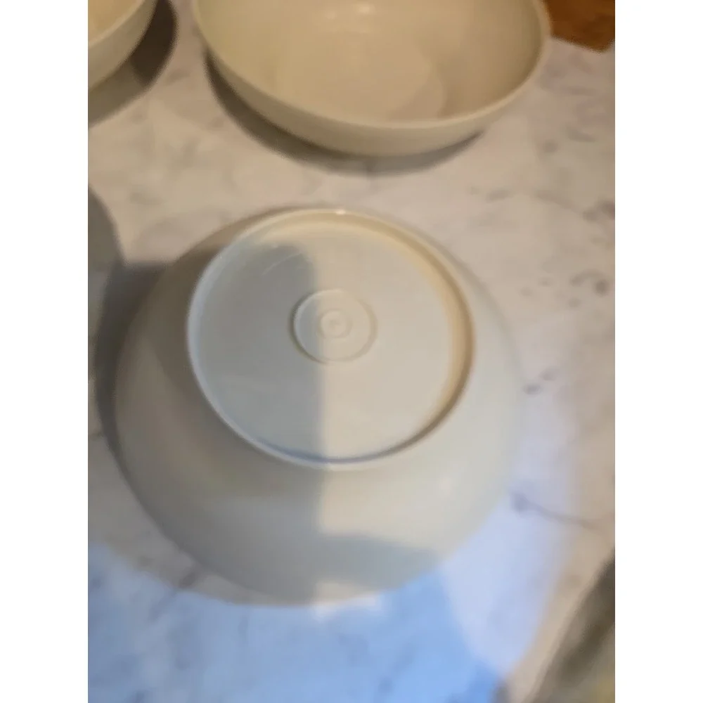 Vintage Tupperware 6 1/4